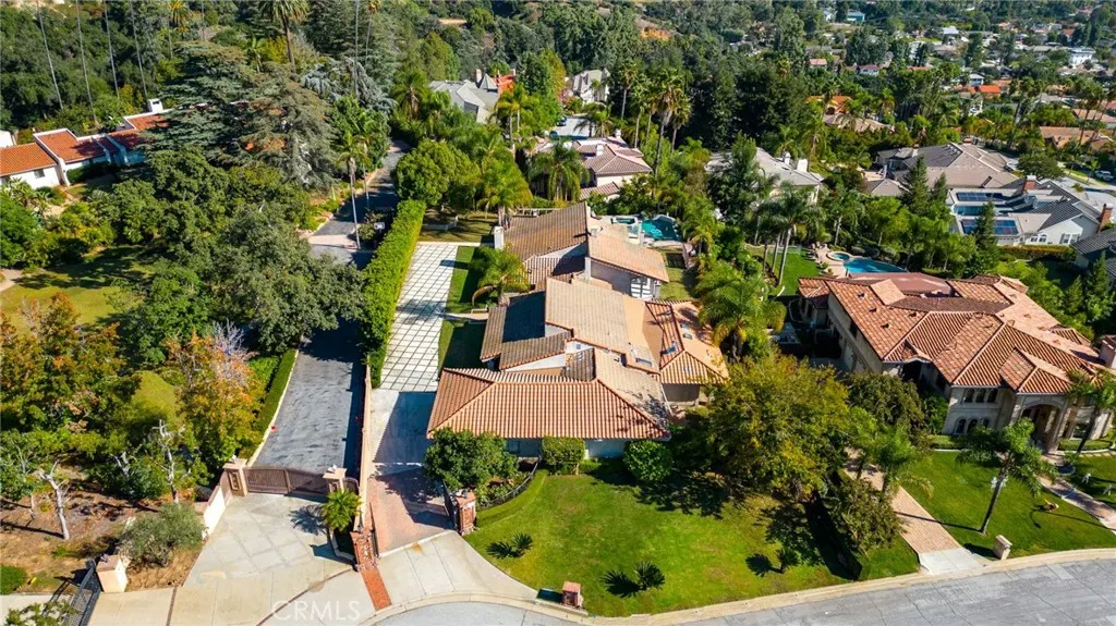 940 N Silent Ranch Drive