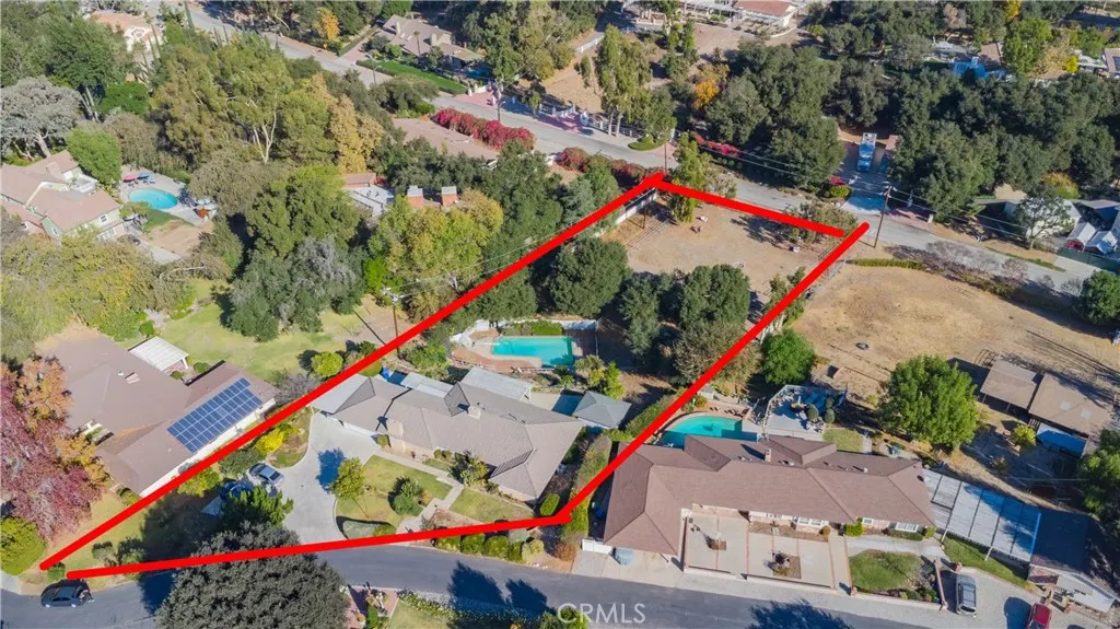 2847 N Monte Verde