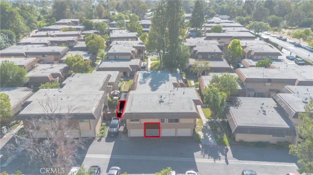 1008 Las Lomas Unit C