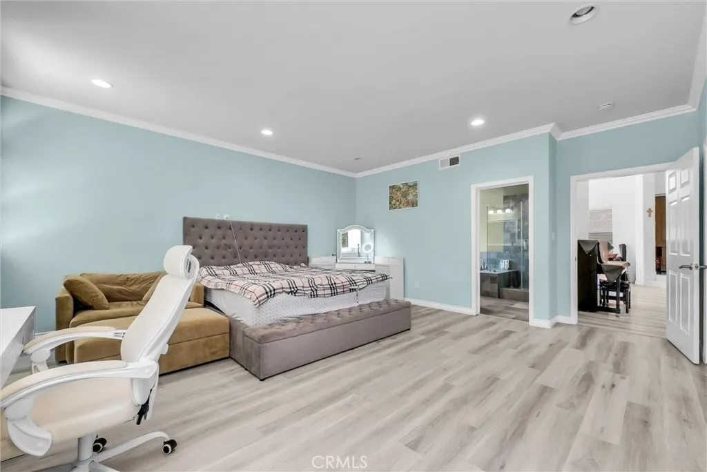 3006 Cordova Court