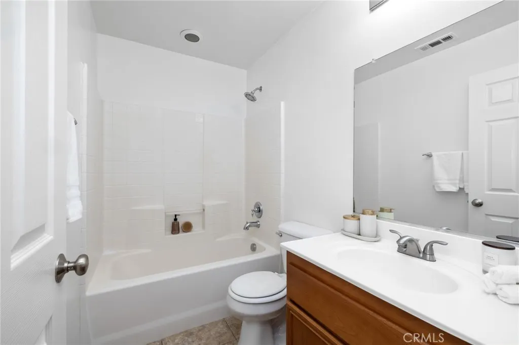 1556 Ledgestone Lane