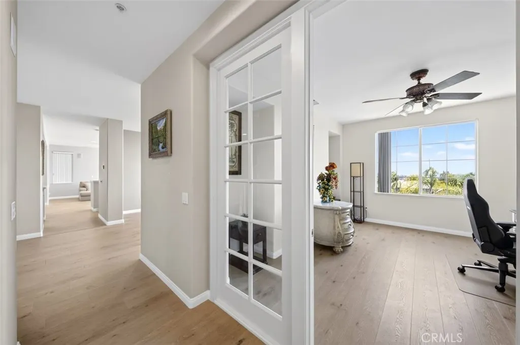 2420 Vista Del Sol