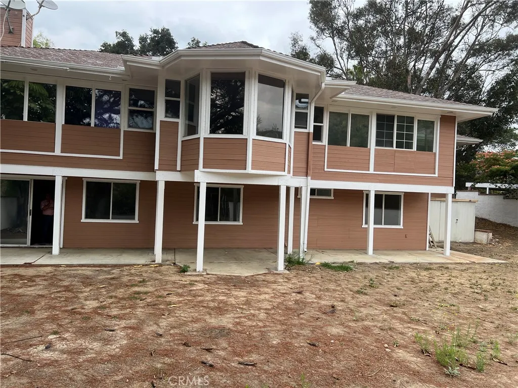5620 Carbon Canyon