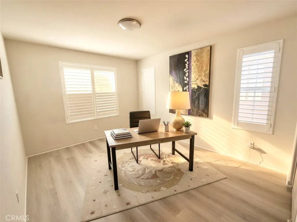 2111 Rio Grande