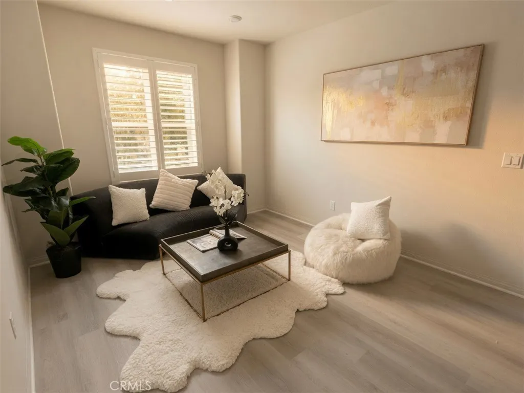2111 Rio Grande