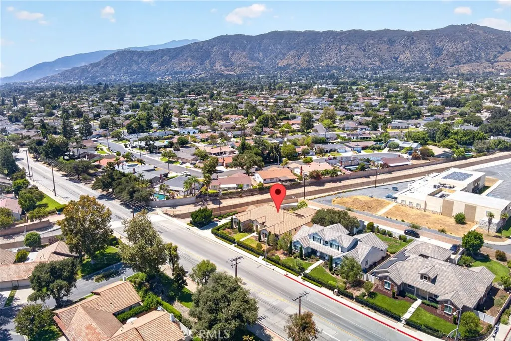 1469 E Foothill Blvd