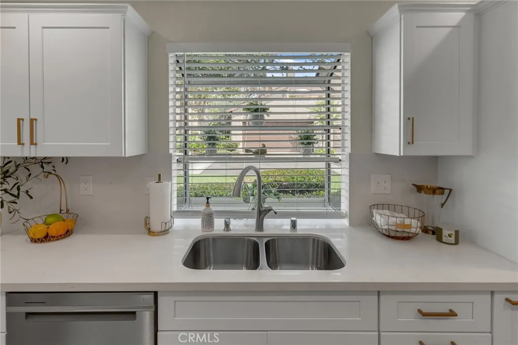 2610 Paseo Olivas