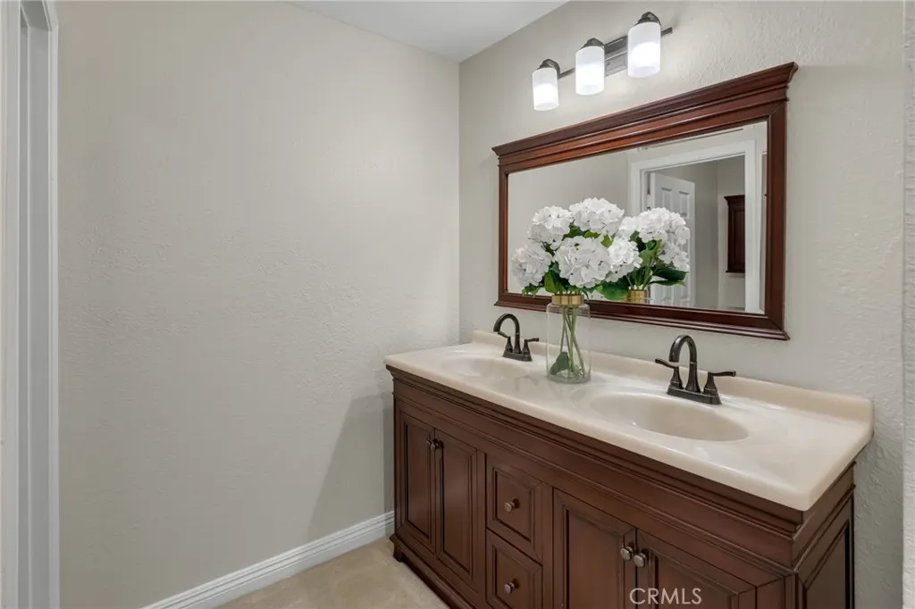 2610 Paseo Olivas