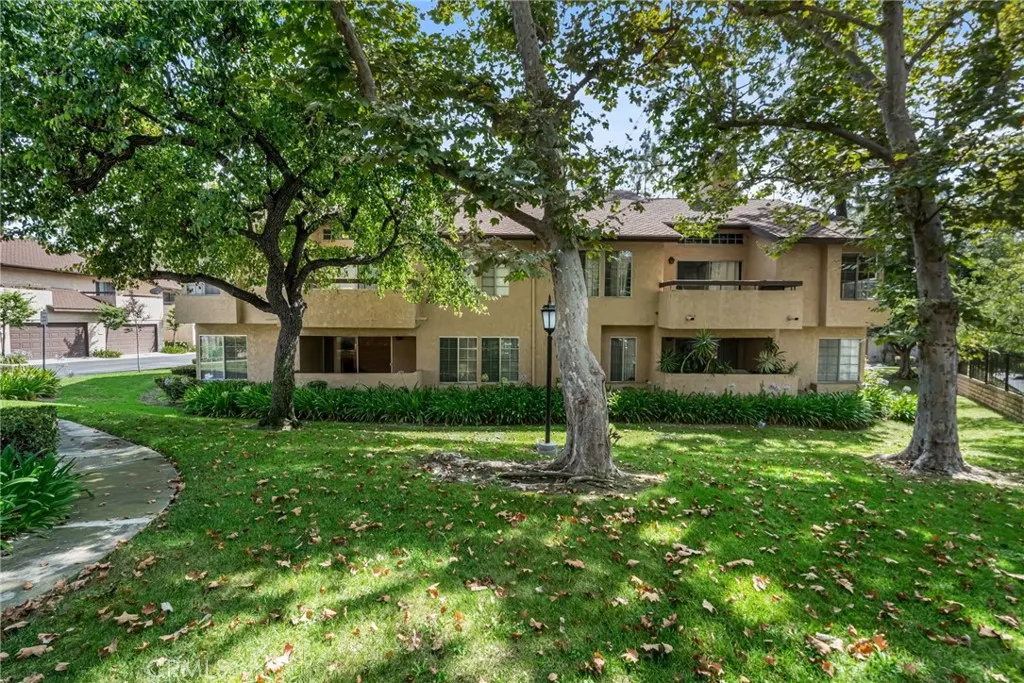2610 Paseo Olivas