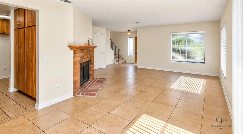 1020 Golden Springs #A