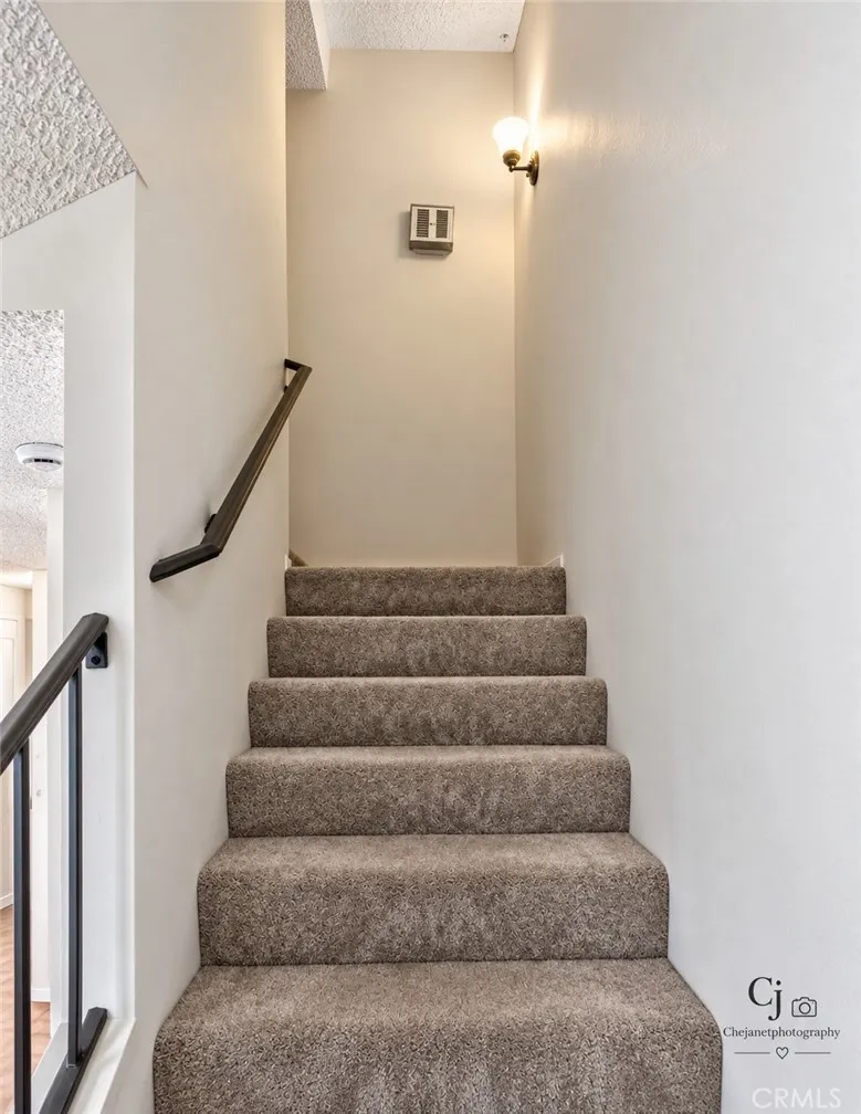 1020 Golden Springs #A