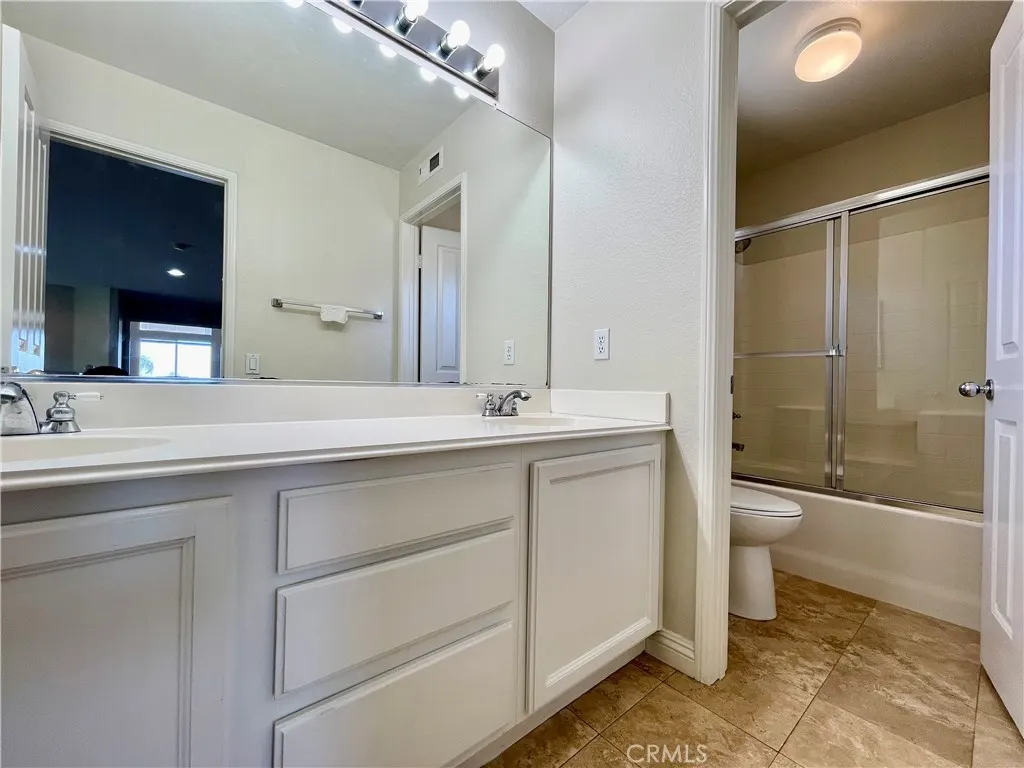 4352 Jasmine Hill Court