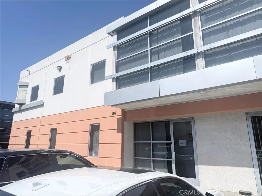 12368 Valley #107
