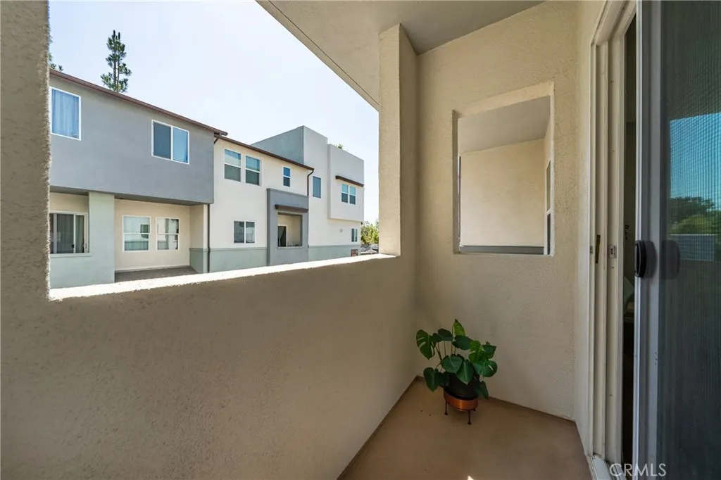 721 Manhattan Dr #74