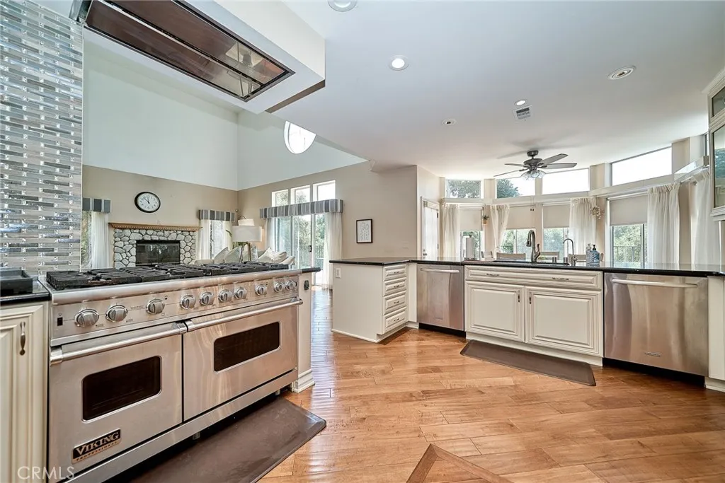 1089 Village Drive