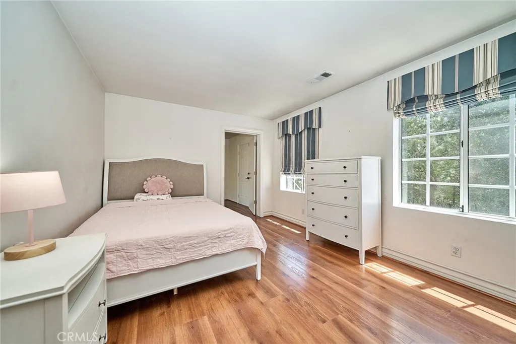 1089 Village Drive