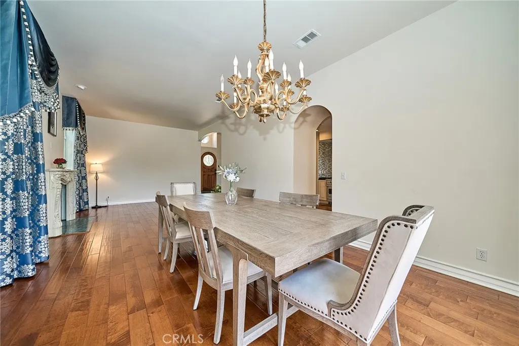 1089 Village Drive