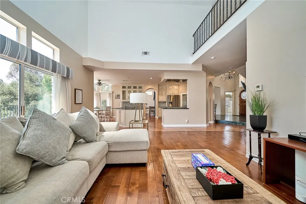 1089 Village Drive