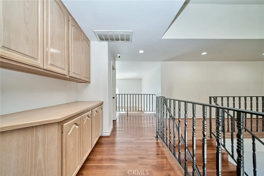 1089 Village Drive
