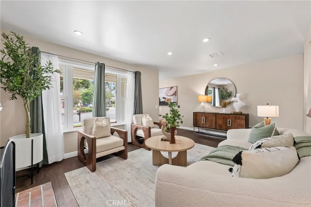 15506 Rolling Ridge Drive