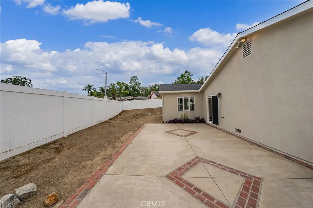 15506 Rolling Ridge Drive
