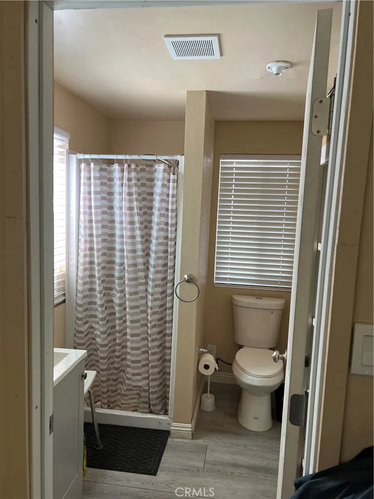 3722 Cypress