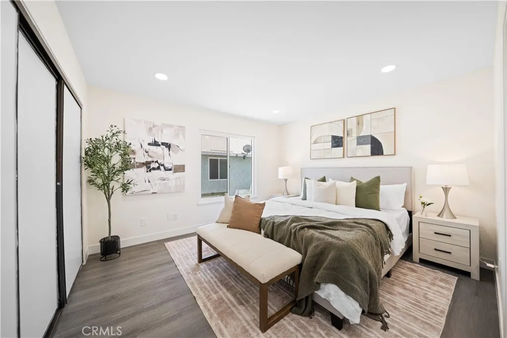 5640 Riverside Drive #32