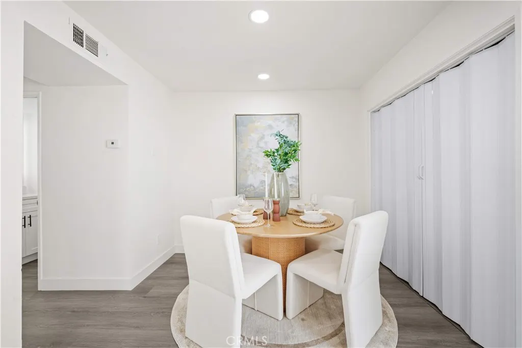 5640 Riverside Drive #32