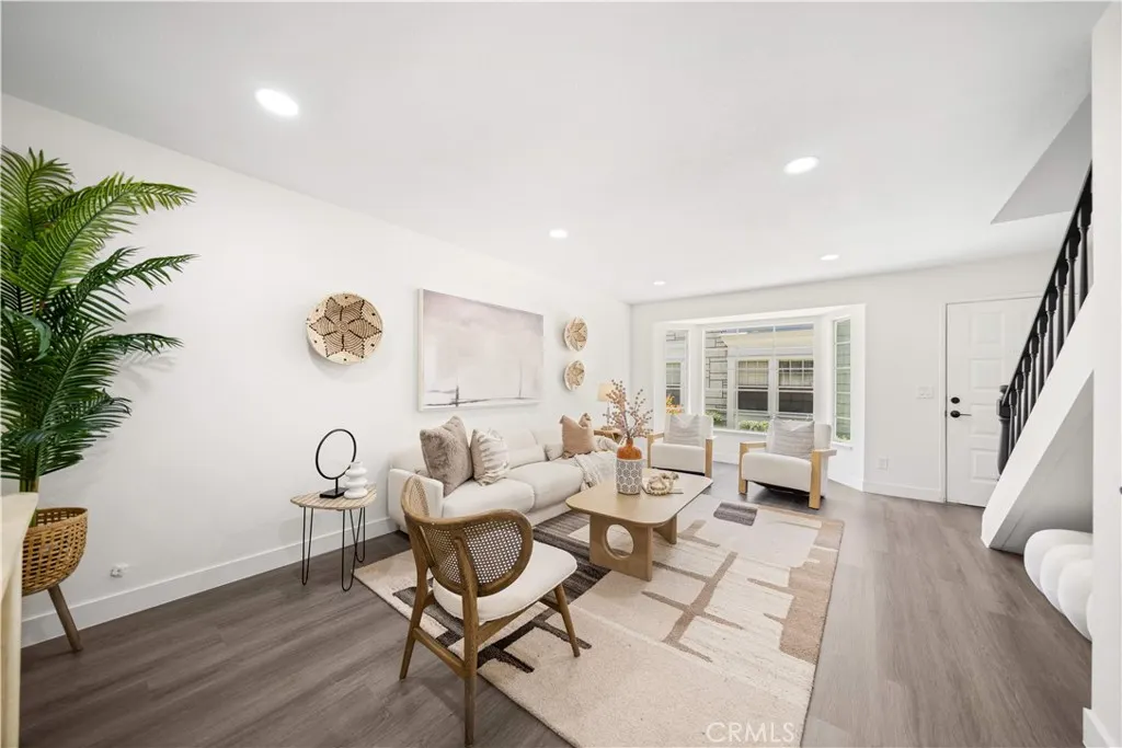 5640 Riverside Drive #32
