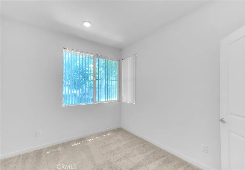3585 E Eames