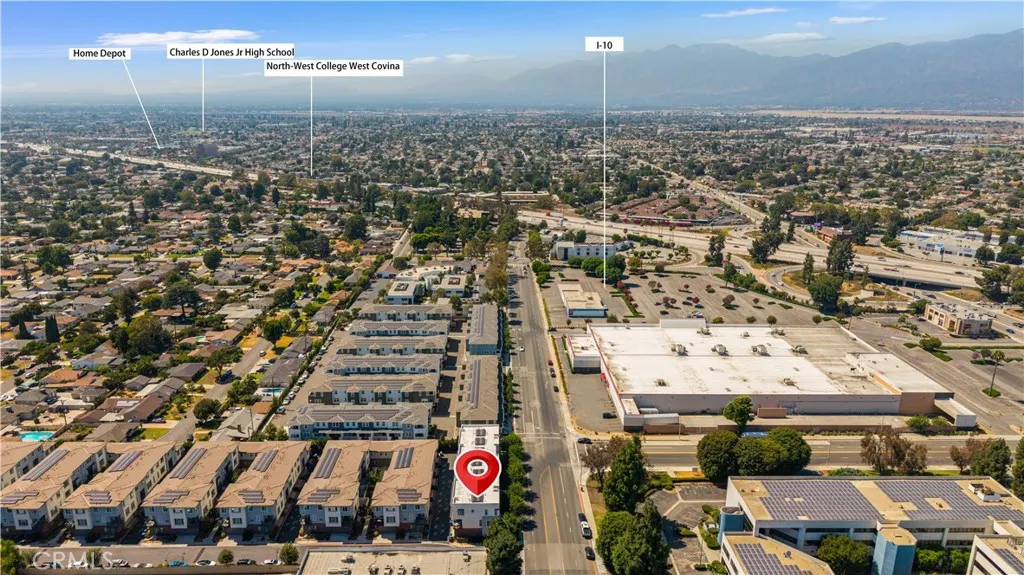 1530 W Cameron