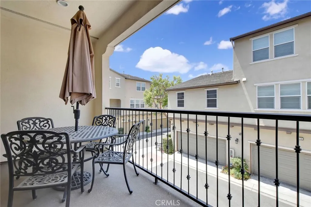 908 N Botanica Lane #B
