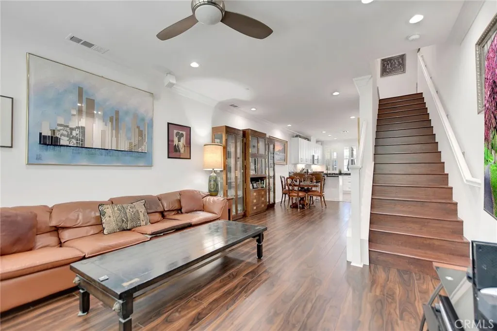 908 N Botanica Lane #B