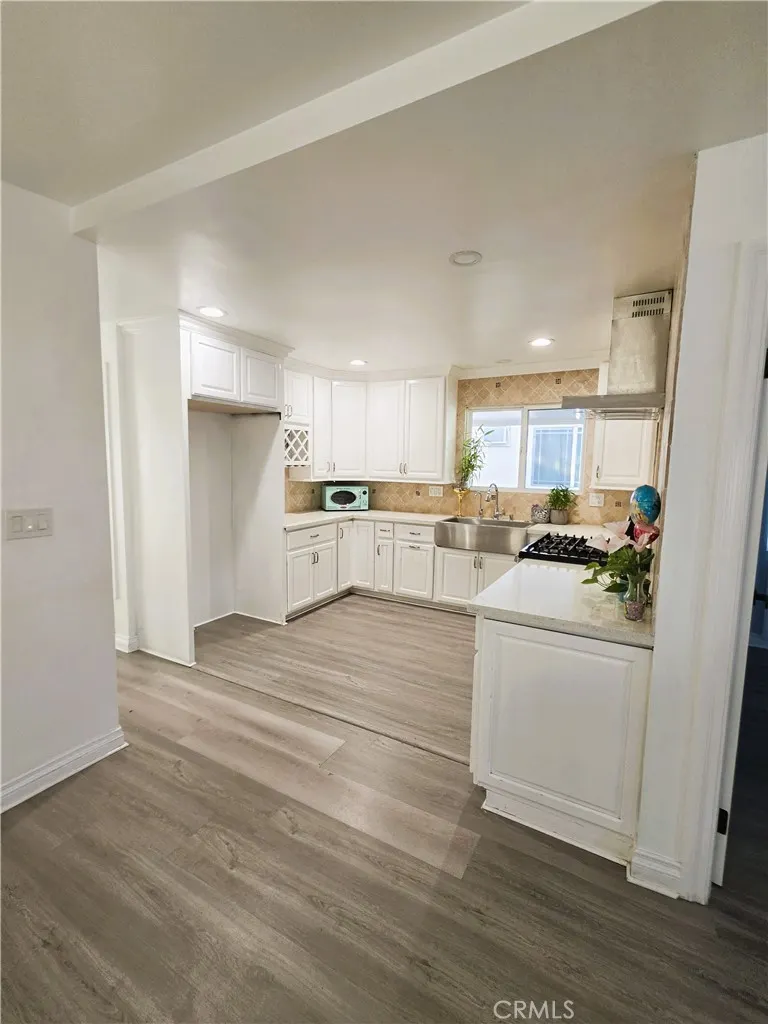 1765 PUENTE AVE #22