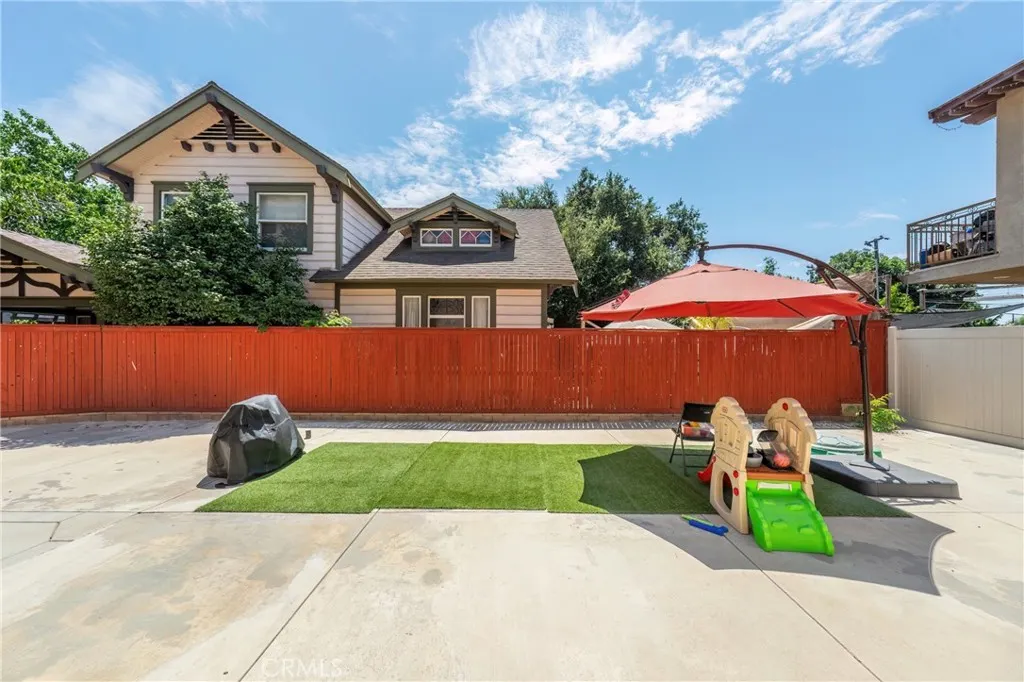 658 E. Phillips Boulevard