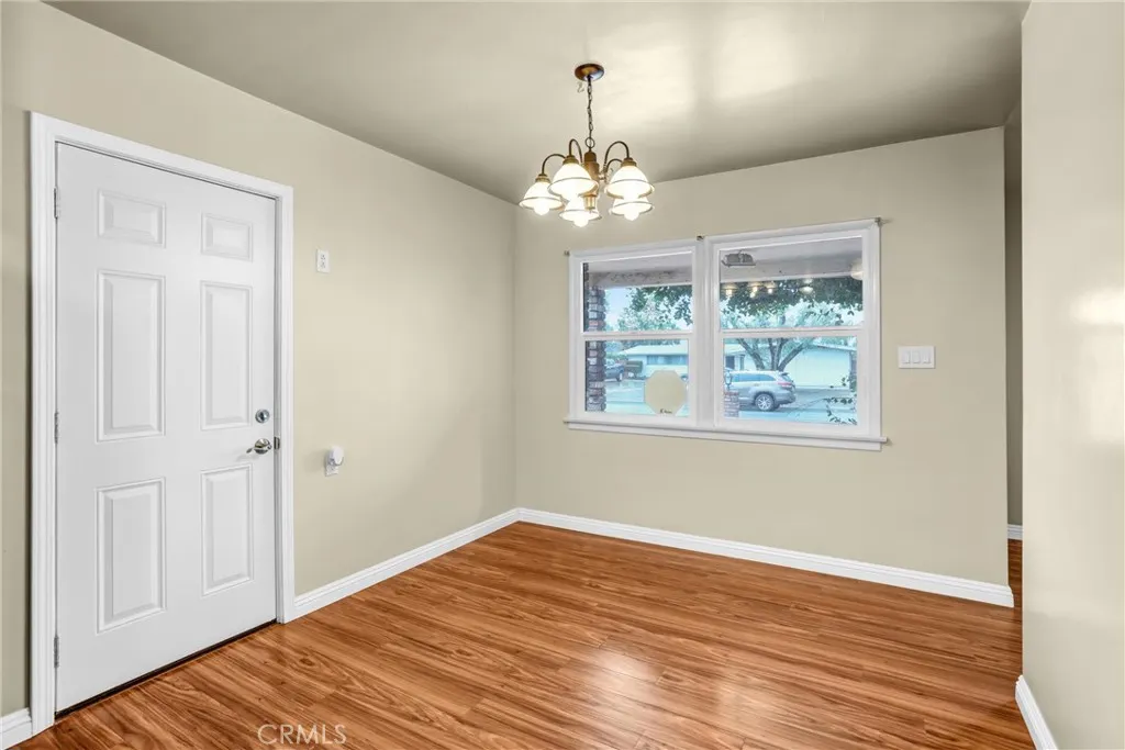 728 S Glenshaw
