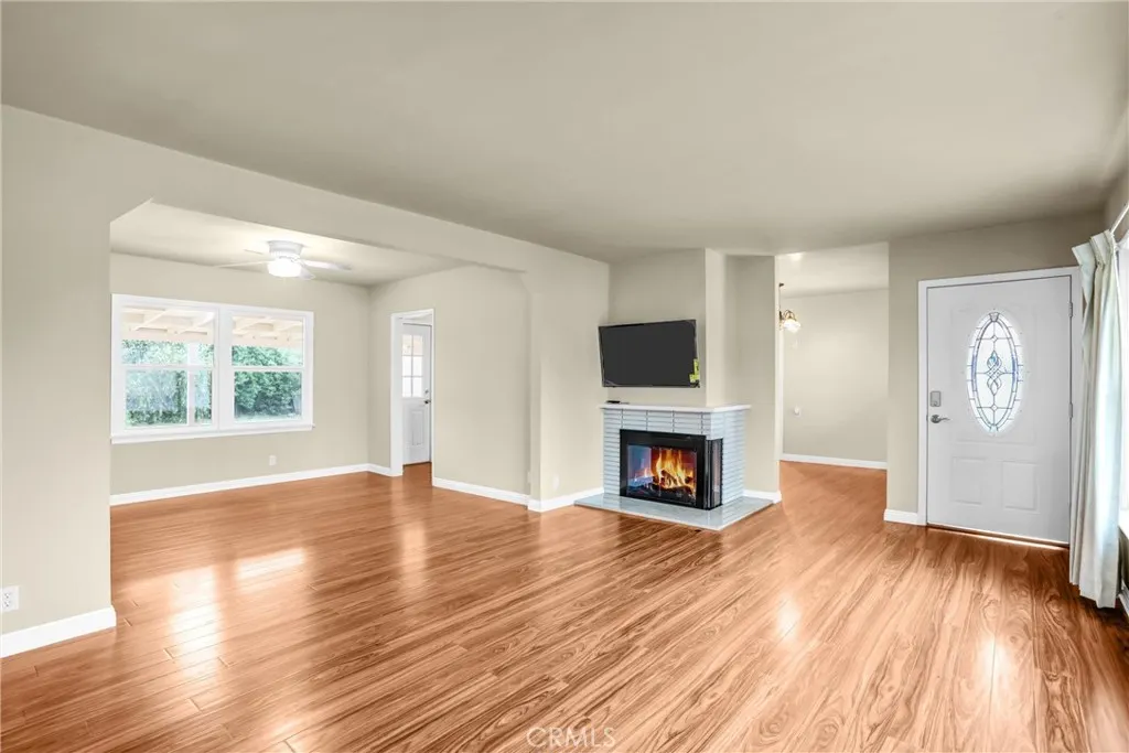 728 S Glenshaw