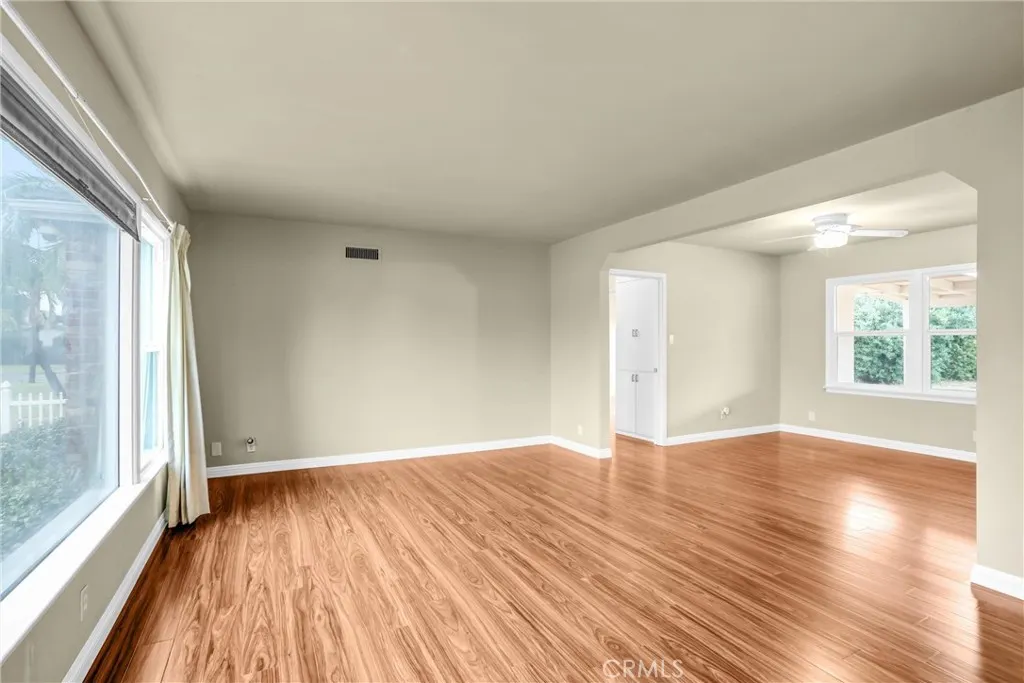 728 S Glenshaw