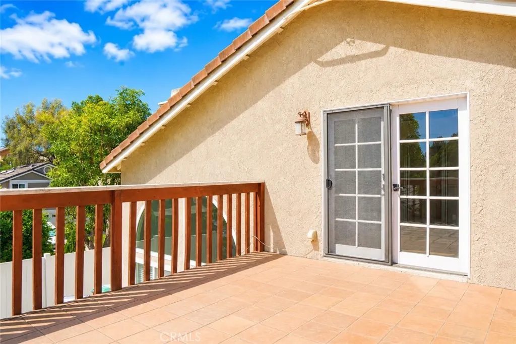 13437 Gold Dust Way