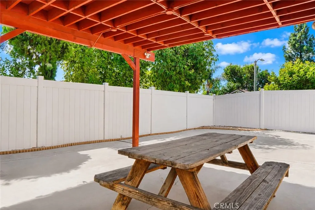 13437 Gold Dust Way