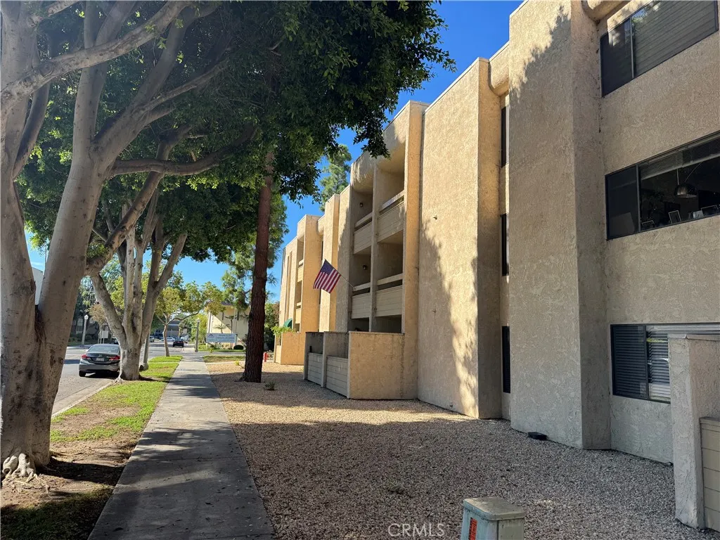 301 N Ford Avenue #109
