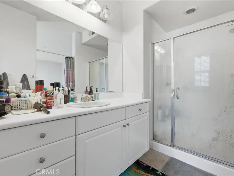 15903 Fountain Lane