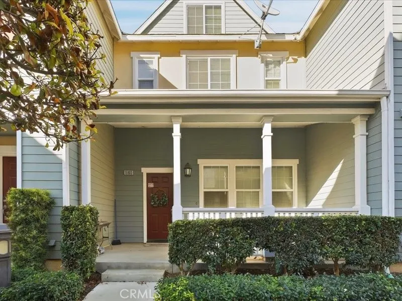 15903 Fountain Lane