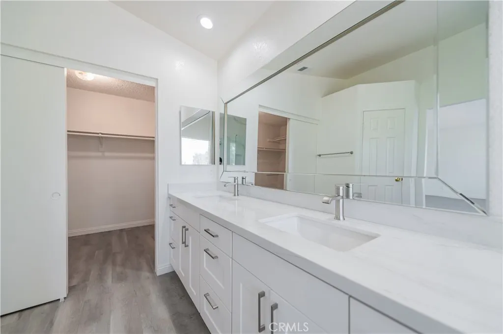 6452 Via Del Rancho