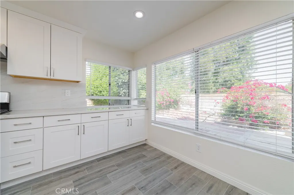 6452 Via Del Rancho
