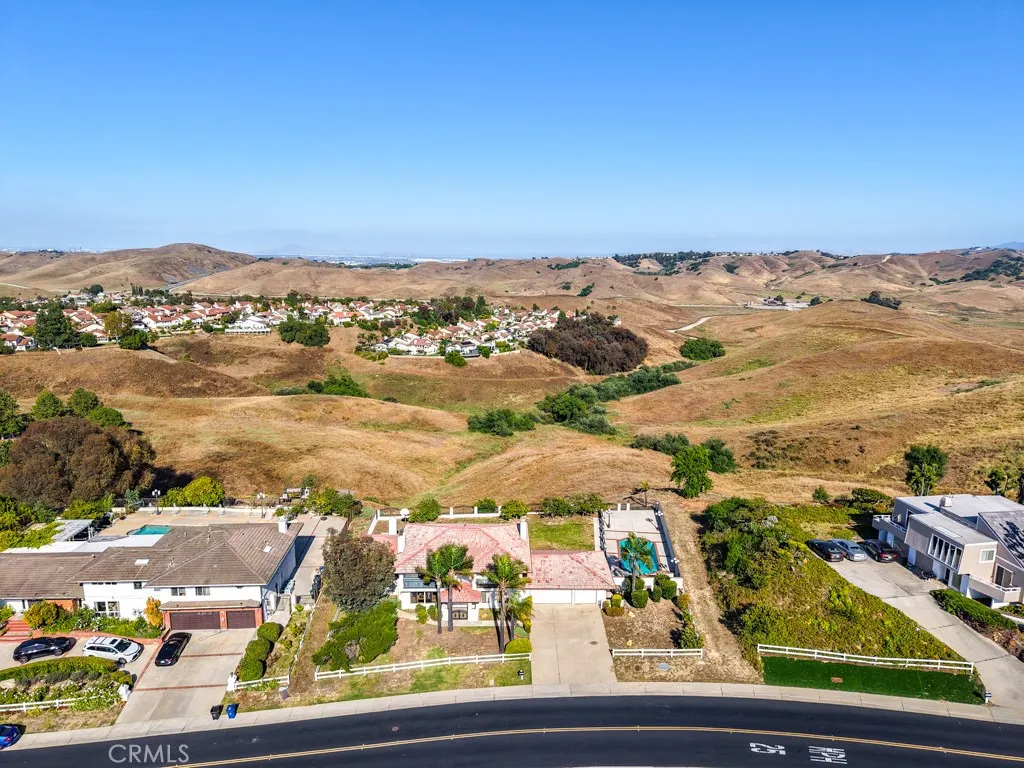 1736 Derringer Lane