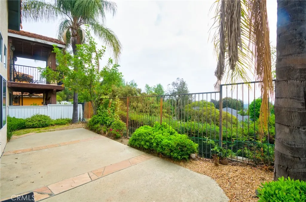 15737 Altamira Drive