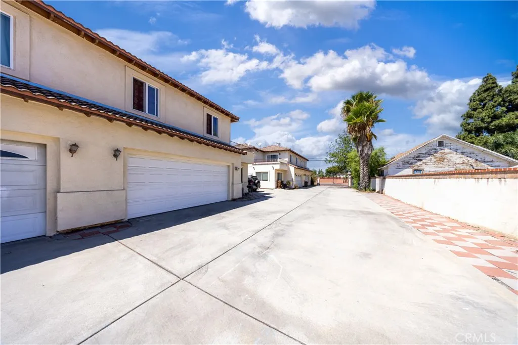 3908 Baldwin Park Boulevard