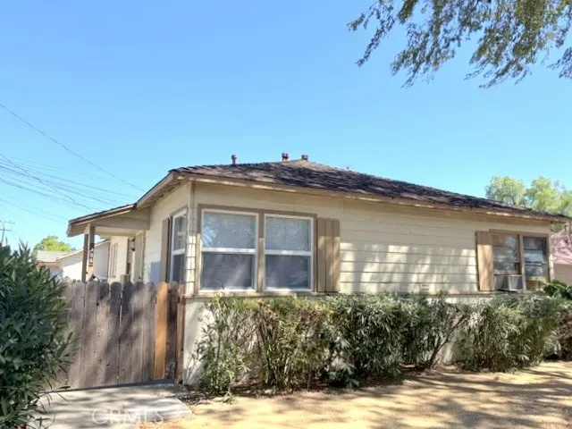 396 N 9th Street