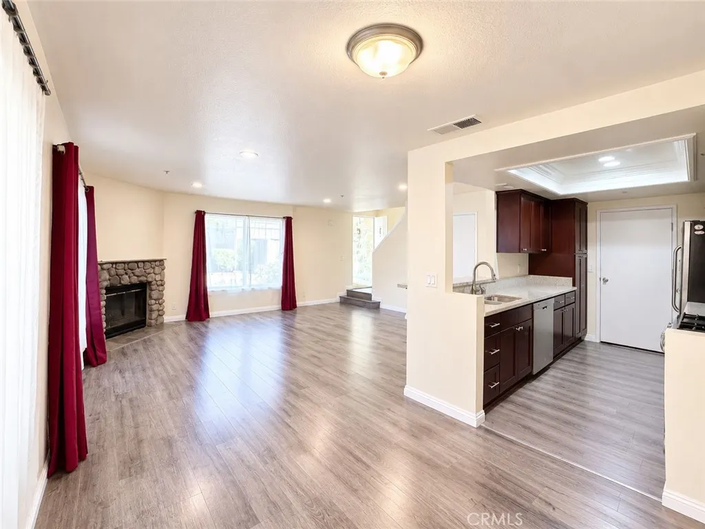440 Anderwood Court #20